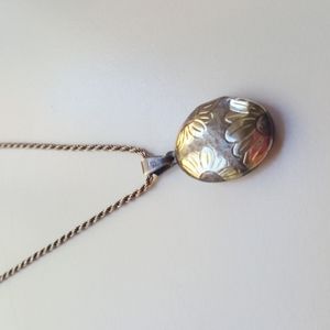 Vintage Sterling silver chain necklace and sterling locket with gold sunflowers